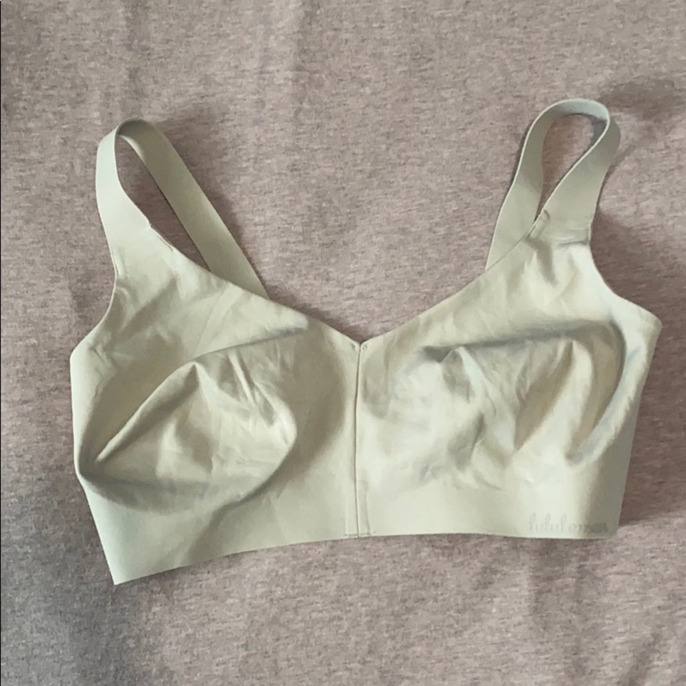 Lululemon bra